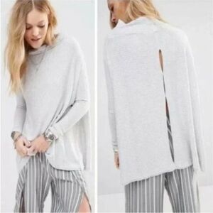 We The Free Split Back Long Sleeve Cowl Neck Ribbed Pullover Sweater Grey sz M